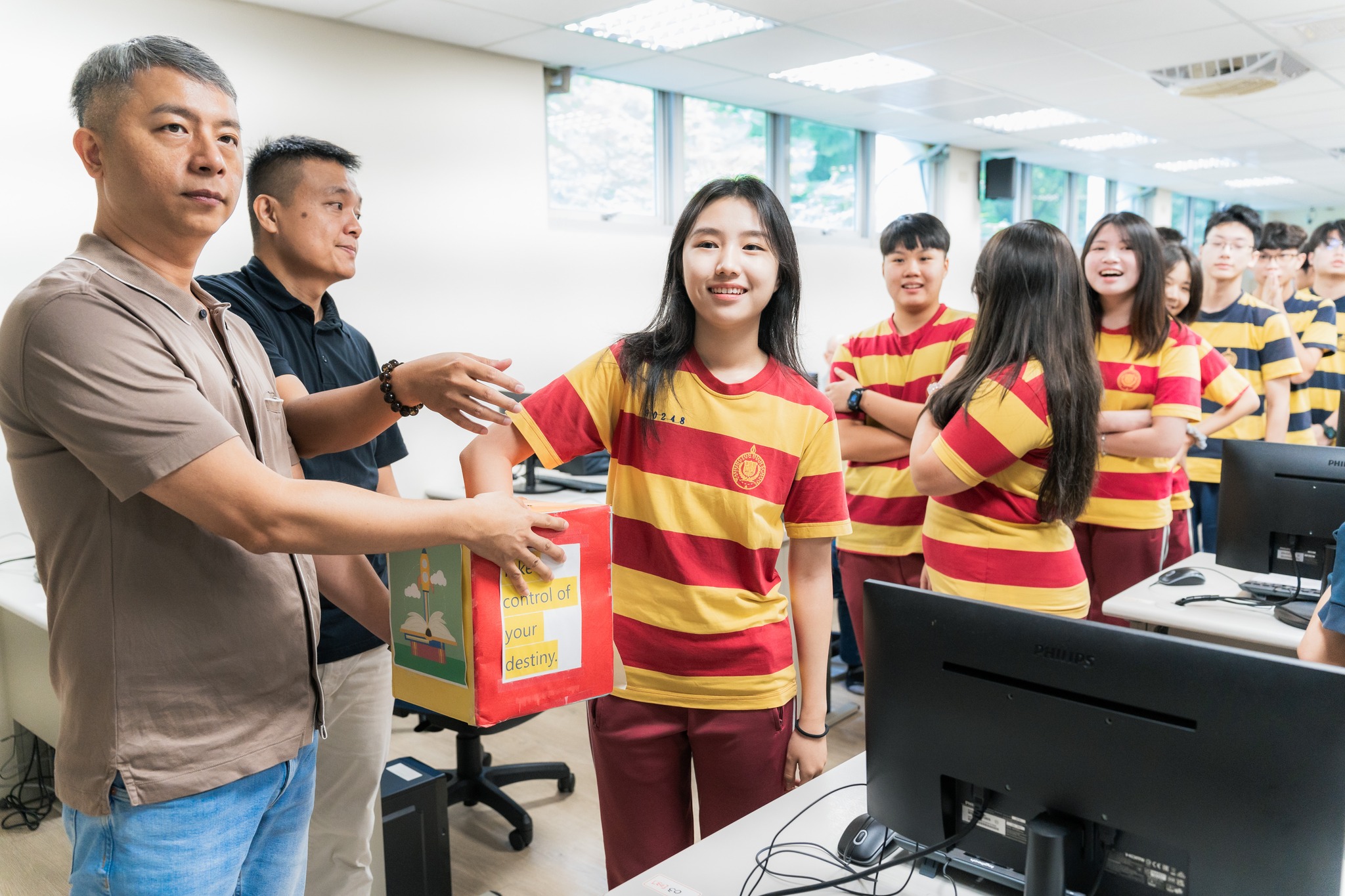 Writing Advisor Lucky Draw Writing Advisor Lucky Draw